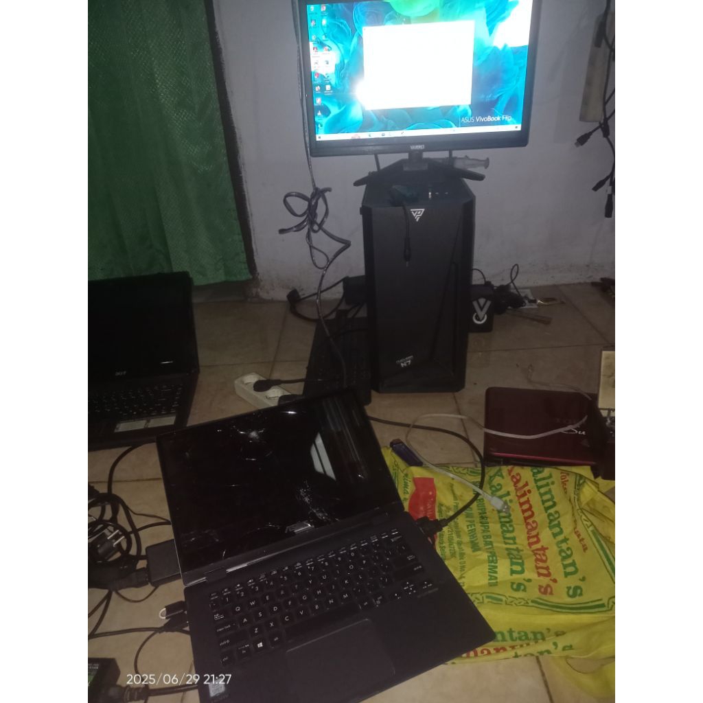 laptop Asus flip tp412f minus lcd  core i3 gen 8