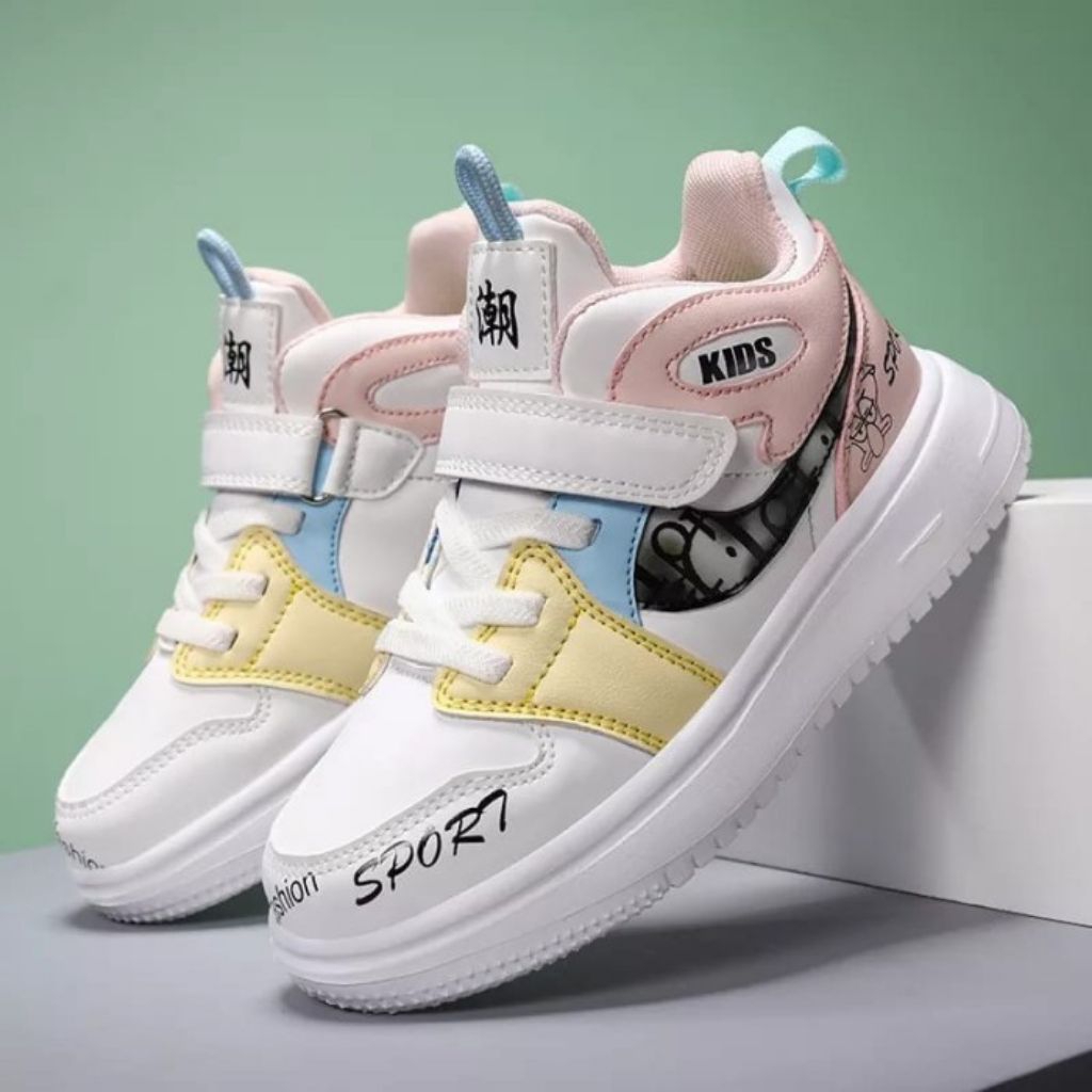 sepatu karakter squidward/ sepatu running anak usia 3-10 tahun