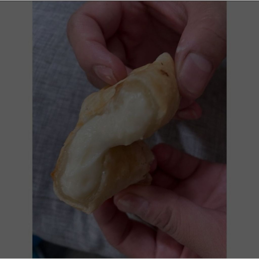 

CIRENG ISI KEJU LUMER