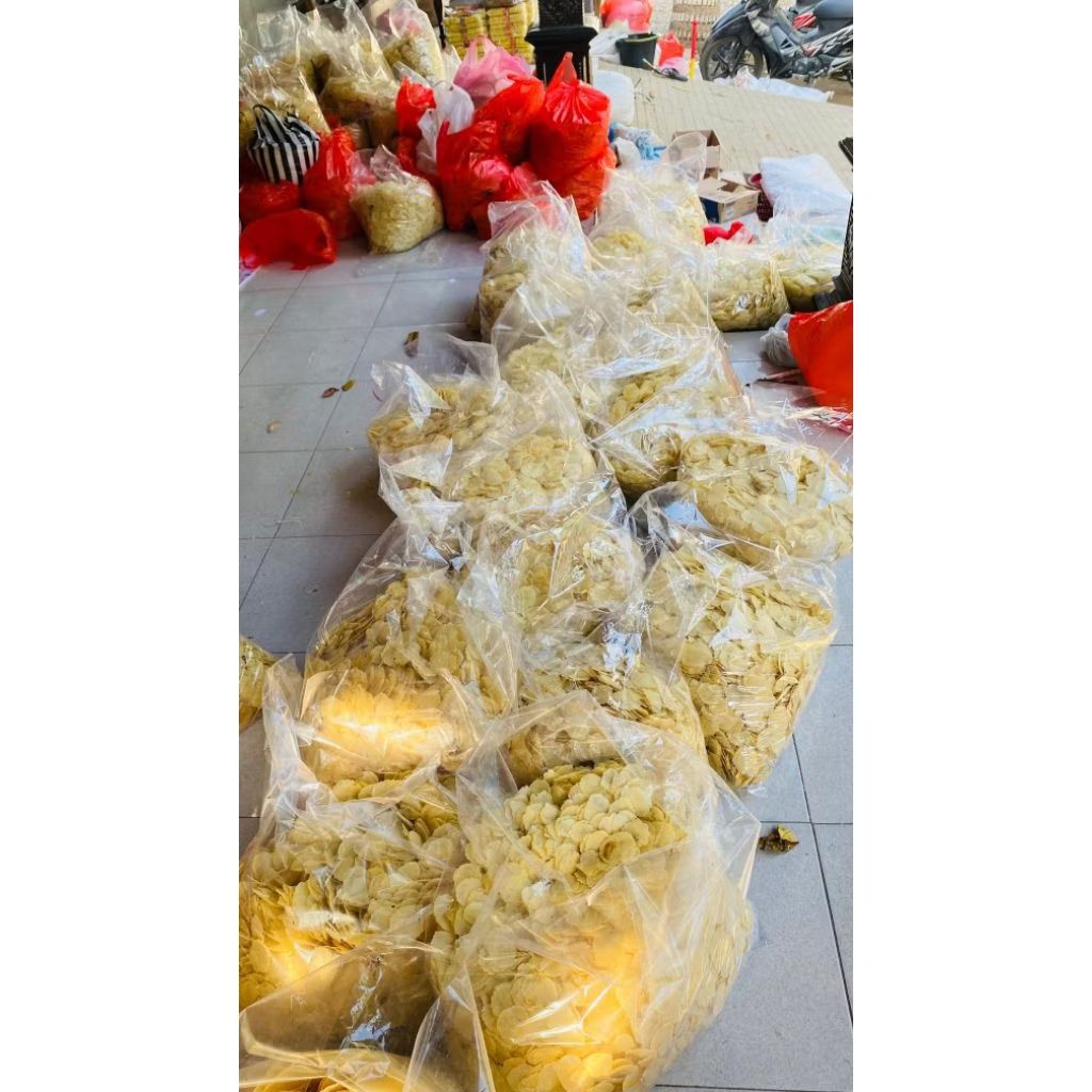 

PAKET USAHA 5 Kg EMPING MENTAH BESAR TIPIS 4-5 BIJI MELINJO ASLI DARI KEBUMEN