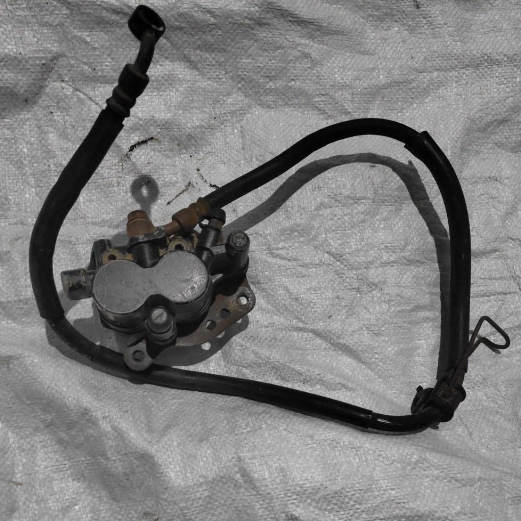 kaliper rem depan shogun 125 shogun sp shogun arashi 125 ori