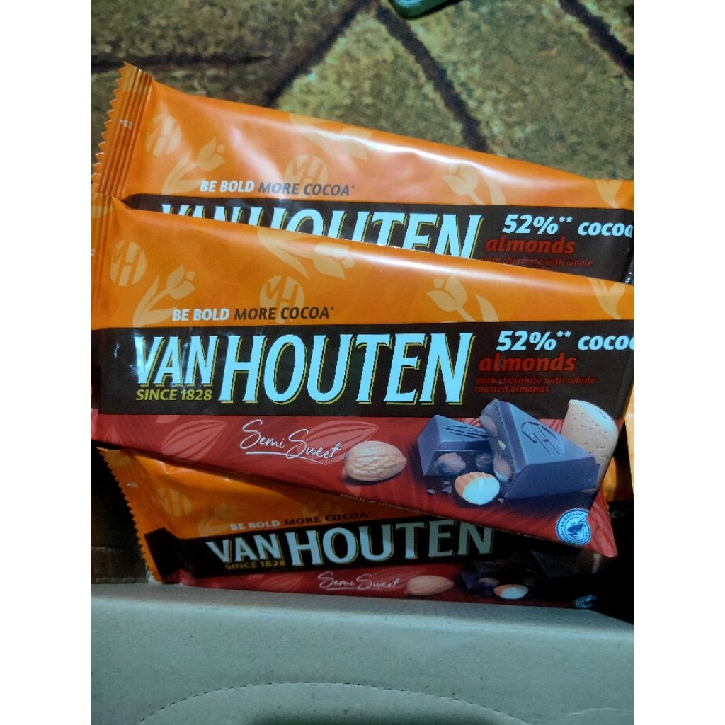 

VANHOUTEN cokelat dark 52% cocoa almond 140gr