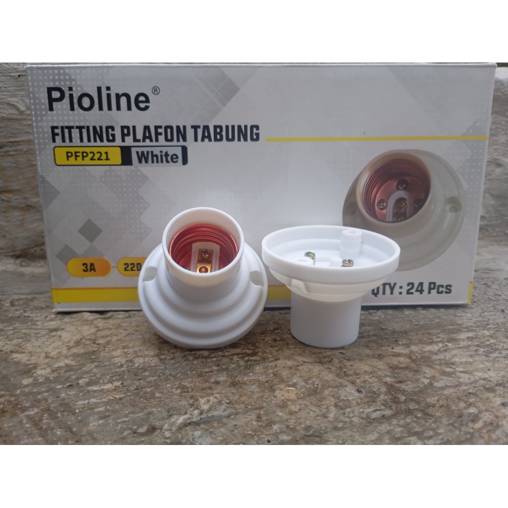 Fitting Plafon Lampu warna putih merk Pioline-Termurah Terlariss
