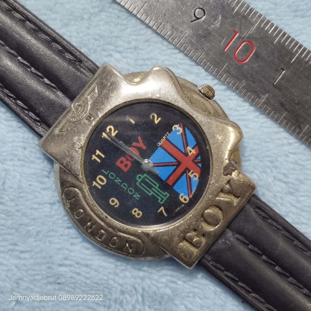 Jam Boy London Vintage Bekas