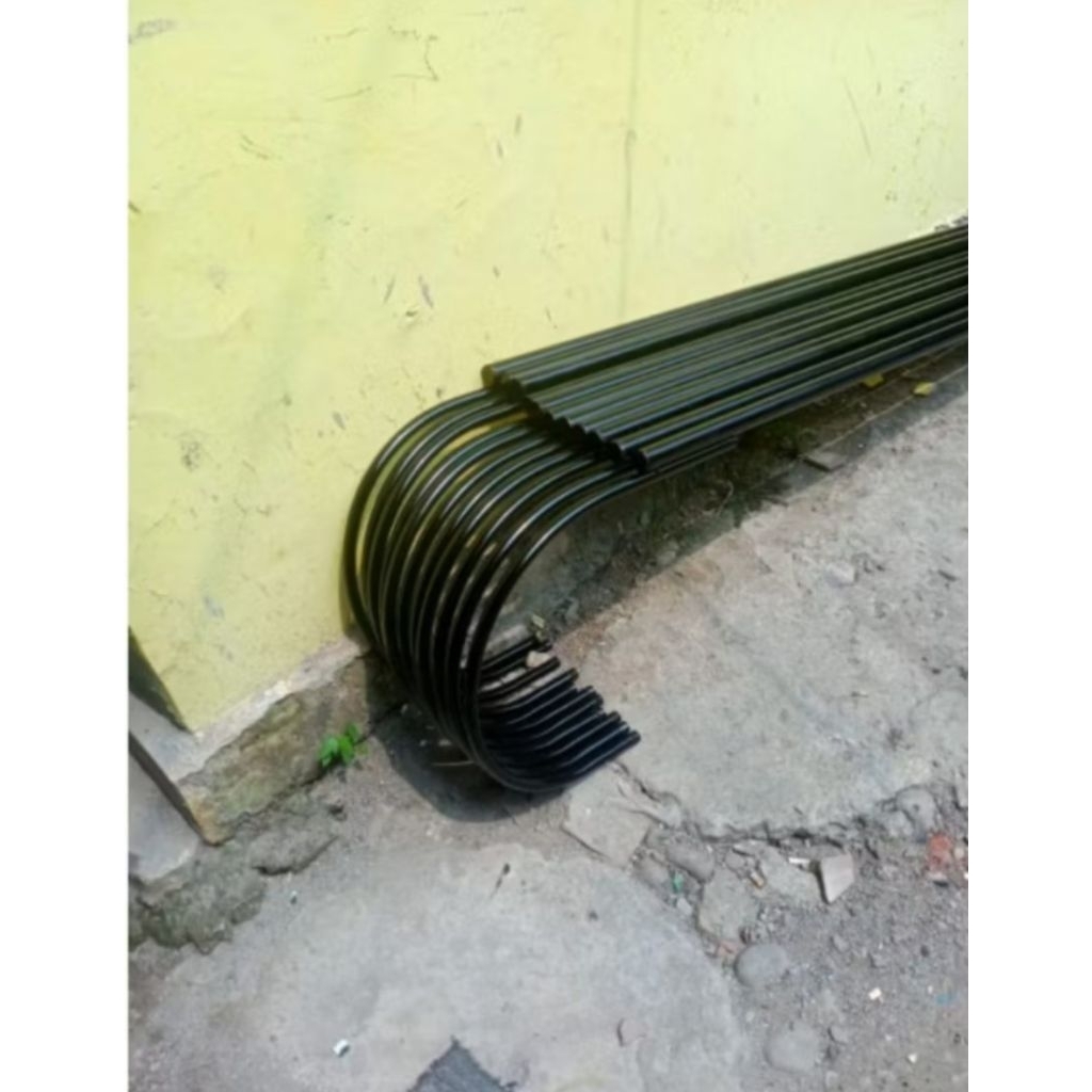 Tiang lampu jalan 3meter Hitam