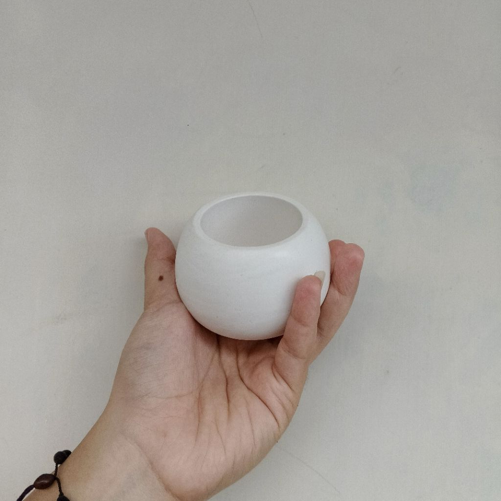 POT SUKULEN / POT BULAT / POT KAKTUS