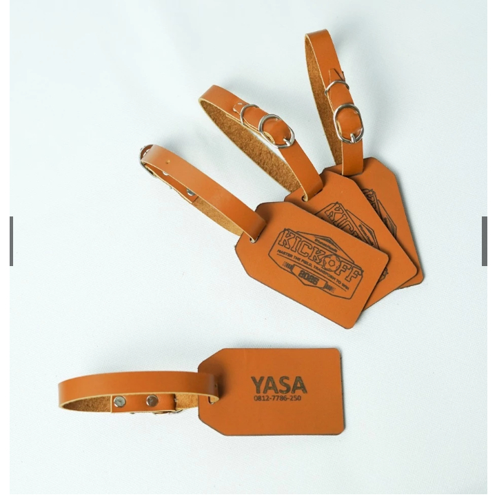Gantungan Tas Koper Kulit Custom Nama - Nametag Koper Umroh