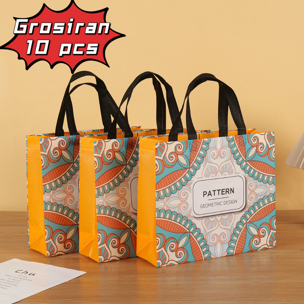 

Grosiran Tas Koper 10pcs-Tas hamper - Goodie bag - Tas Belanja - Tas Souvenir - Tas Kado - Tas Jinjing - Tas Lipat-Kantong Belanja - Souvenir - Shopping bag - Spoundbond - Tote Bag - Tas Wanita - Tas Murah - Tas Belanja Murah - Tebal dan Kuat