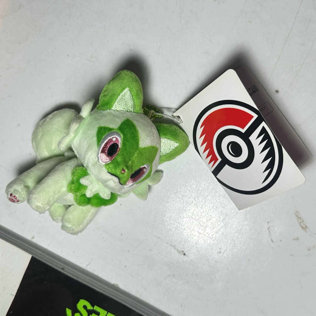 sprigatito plush doll boneka pokemon center keychain keyring
