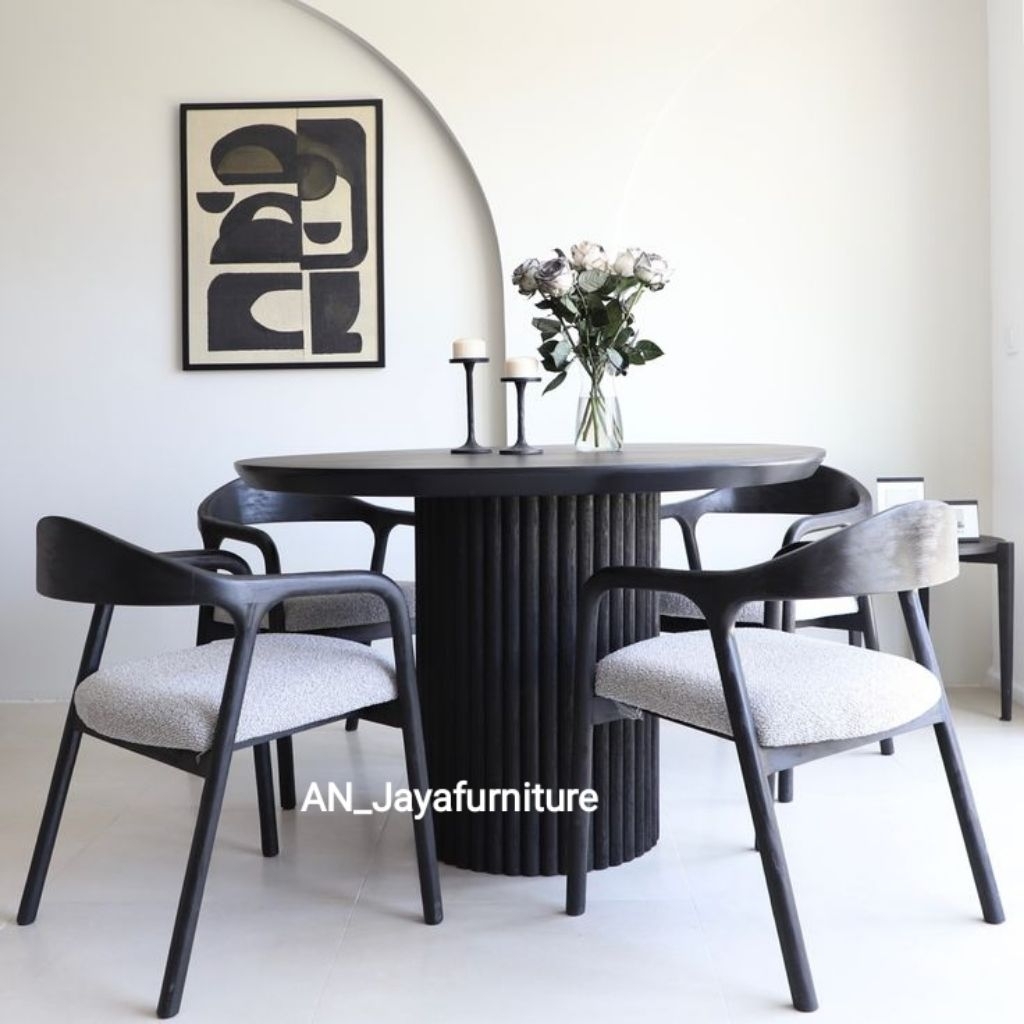 meja makan bundar kayu jati desain terbaru meja makan bundar kursi 4 kayu jati
