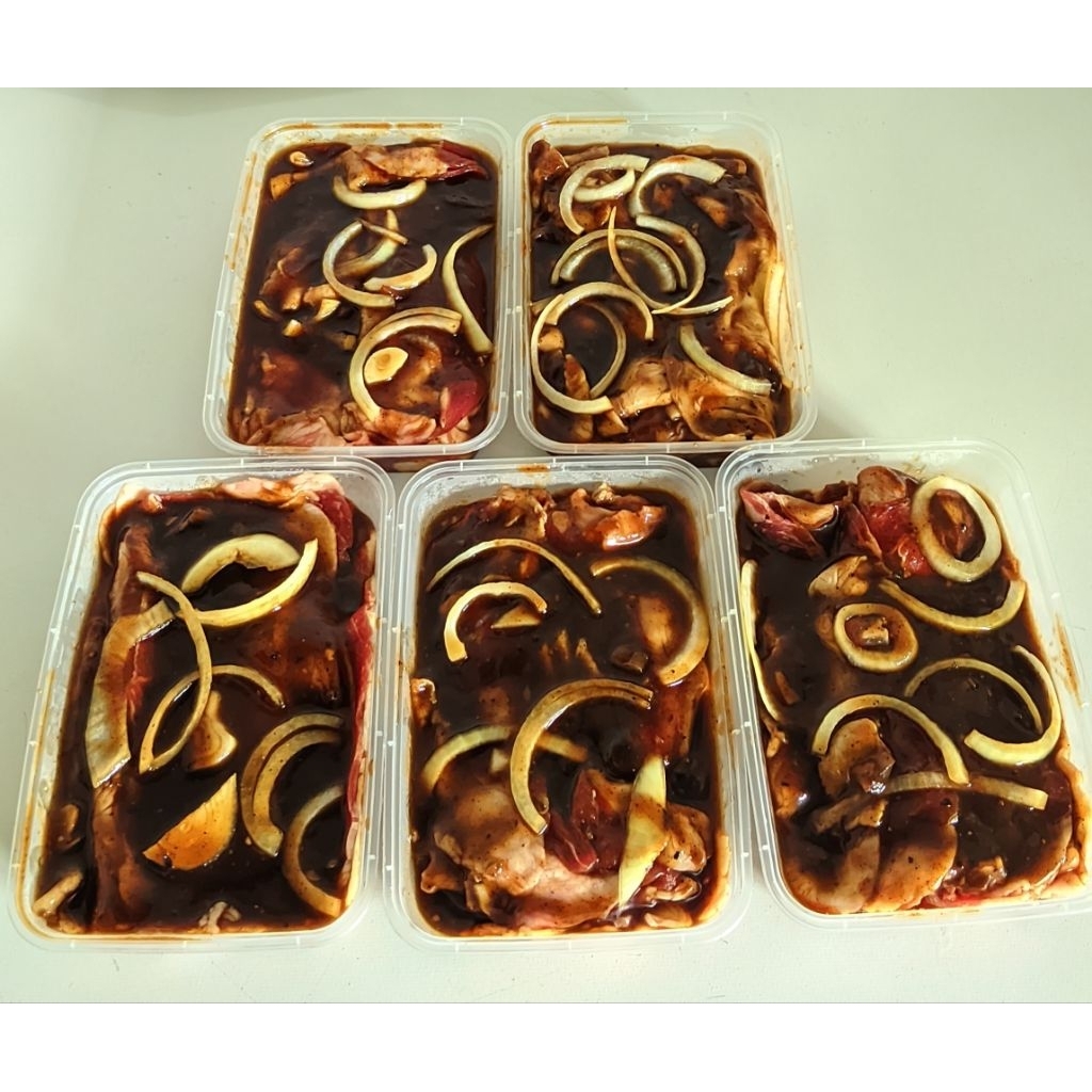 

Beef Slice Marinasi Lengkap Bawang Bombay Dengan Saus BULGOGI