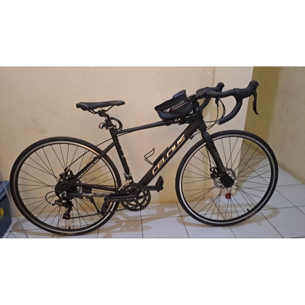Sepeda Balap Roadbike 700c Celcius, Luxe Alloy - Black Silver