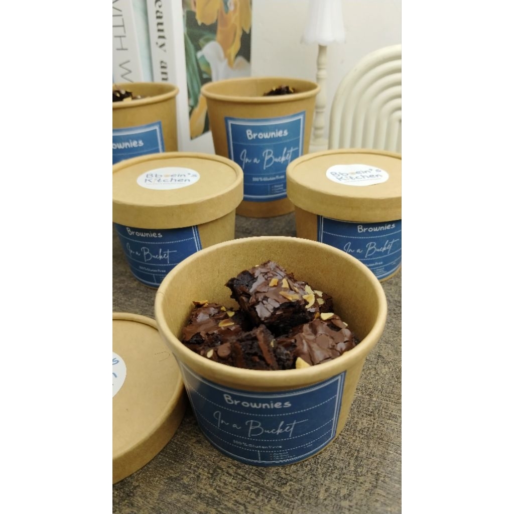 

[Gluten Free ] Brownies in A Bucket
