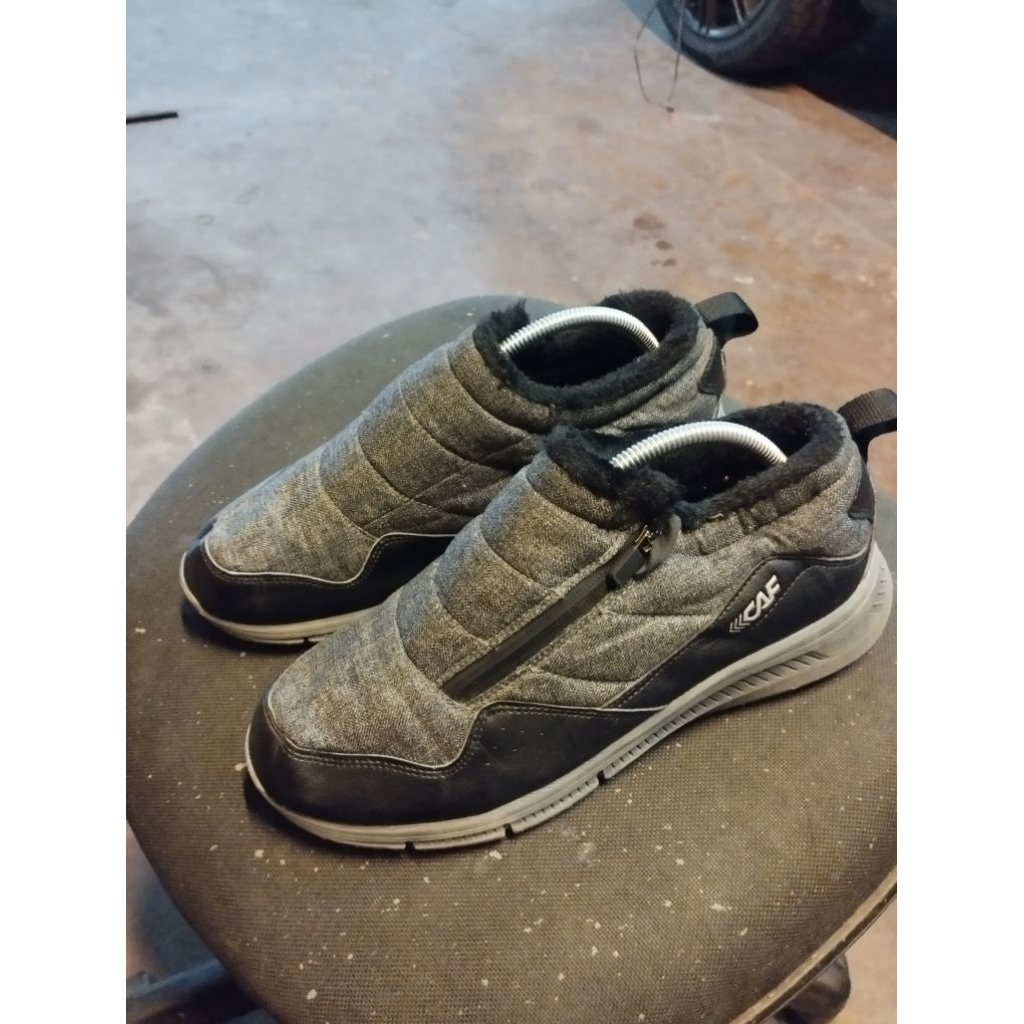 SEPATU BRAND CAF ( LECAF)
