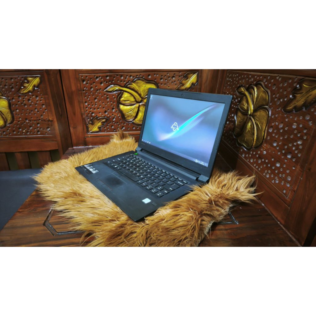 Laptop Lenovo V310 core i3 gen 6 Ram 16 gb hdd 1 TB normal siap pakai mantap