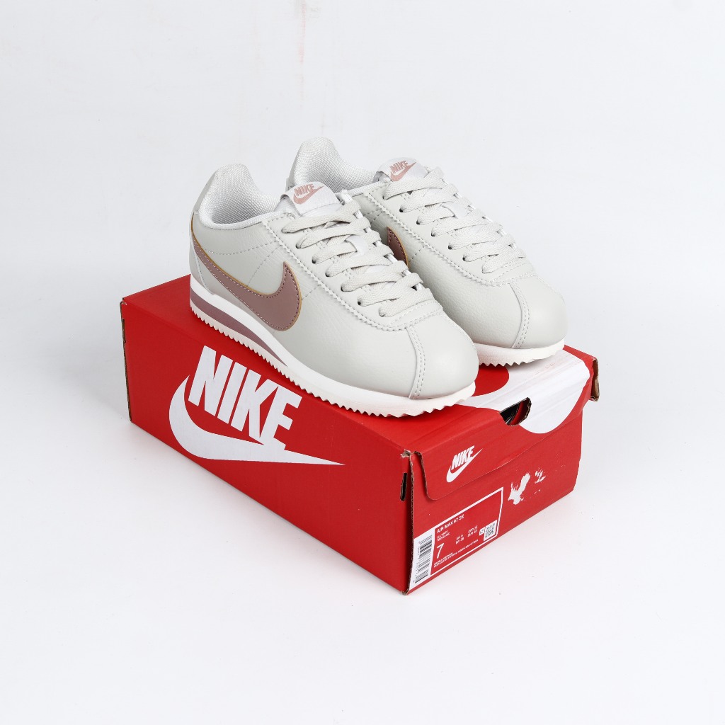 Sepatu Nike Cortez Classics Leather Light Bone Particle Pink