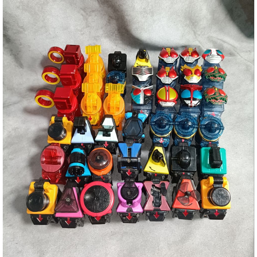 DX ASTRO SWITCH KAMEN RIDER FOURZE - ASTRO SWITCH LEGEND RIDER - KAMEN RIDER FOURZE