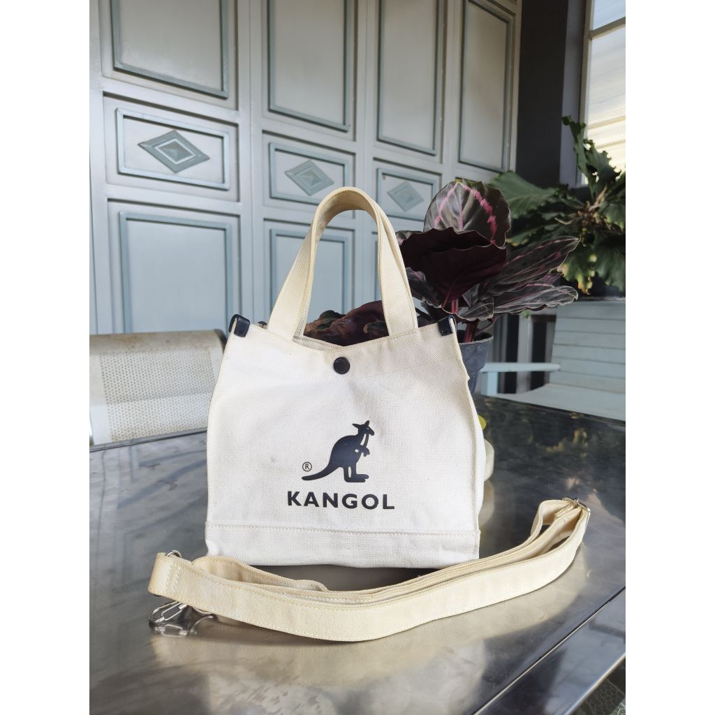 KANGOL SLING HANDBAG