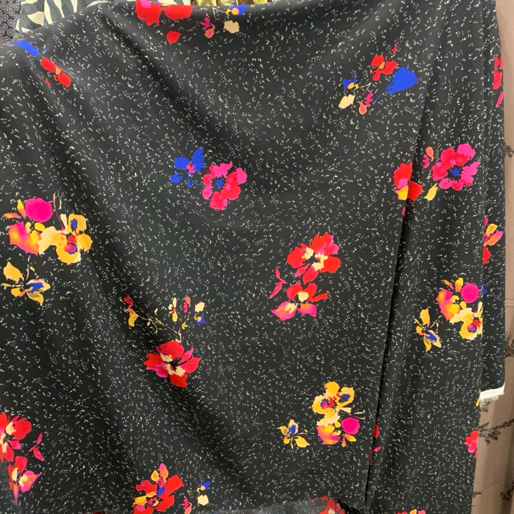 kain wolicrepe motif - kain crepe motif - kain wollycrepe premium - kain crepe motif bunga