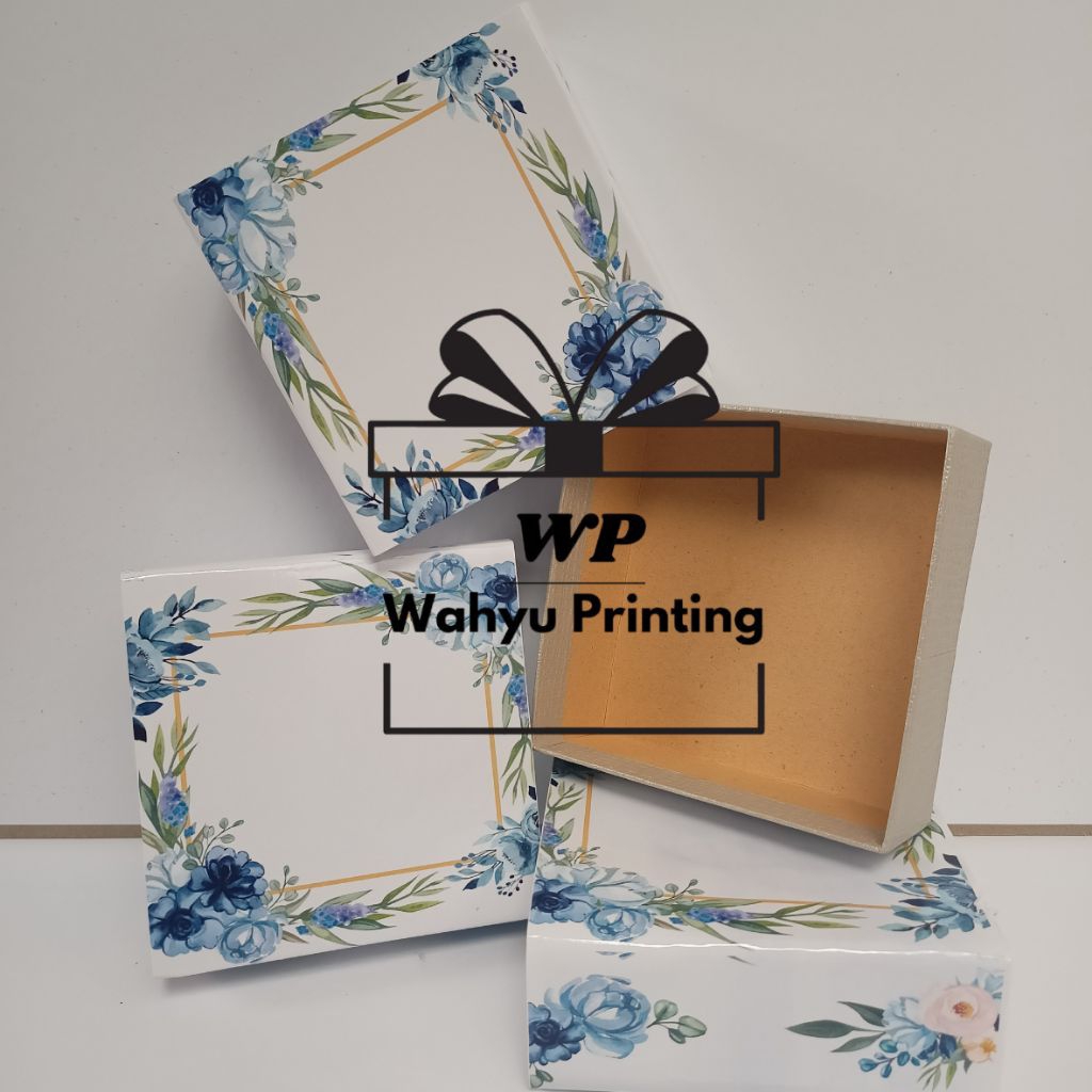 

Box Kado/Box Mukena Traveling
