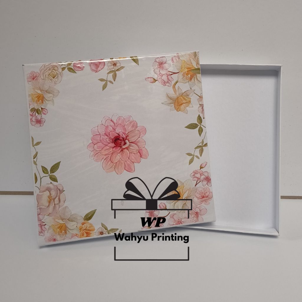 

Box Kerudung/Scarf/Kado Elegant