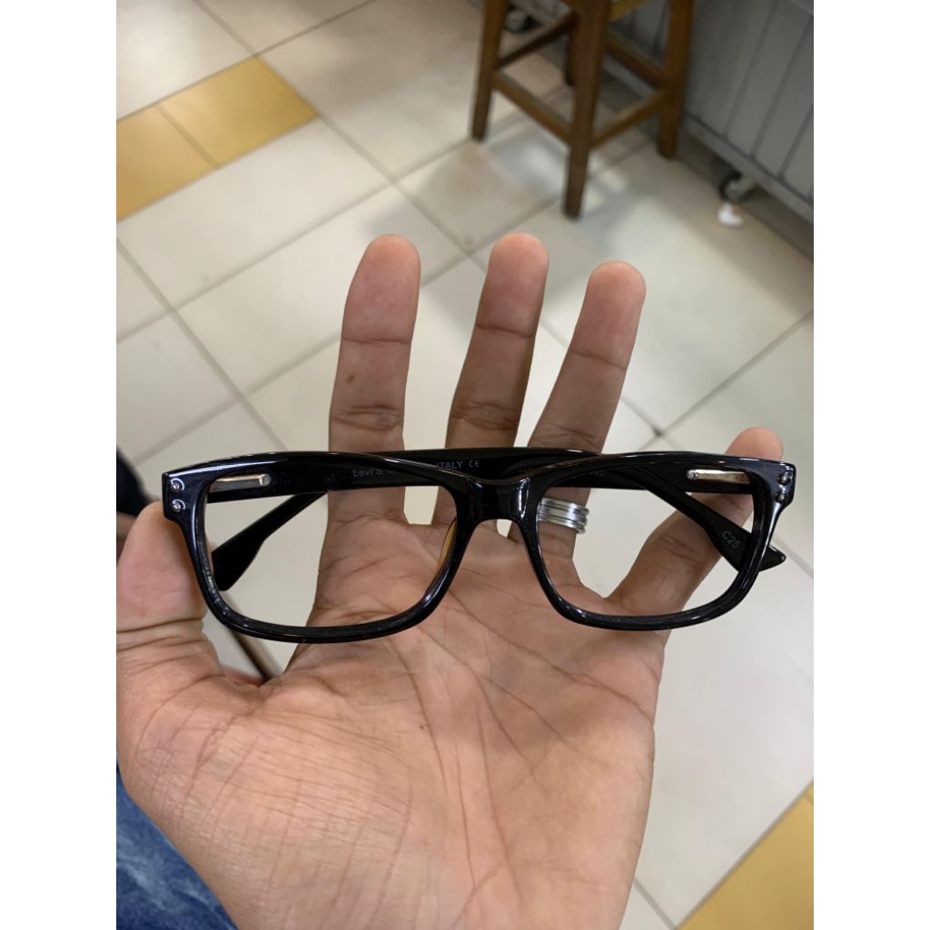 kacamata levi's LS96069 second original