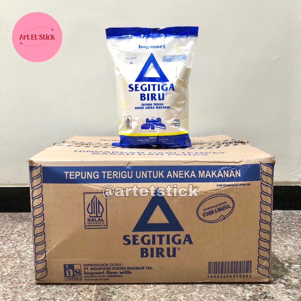 

1 Dus Tepung Terigu Segitiga Biru 1 Kg Ecopack (Isi 12 Pcs)