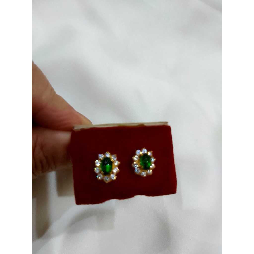 Anting Lapis Emas 24K Zhulian Mata Hijau