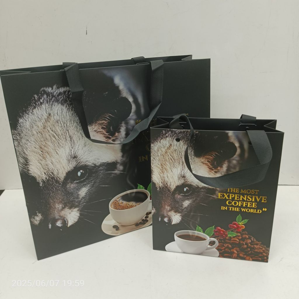 

Worcas Paperbag | Kantong Gift Worcas | Jumbo dan standar