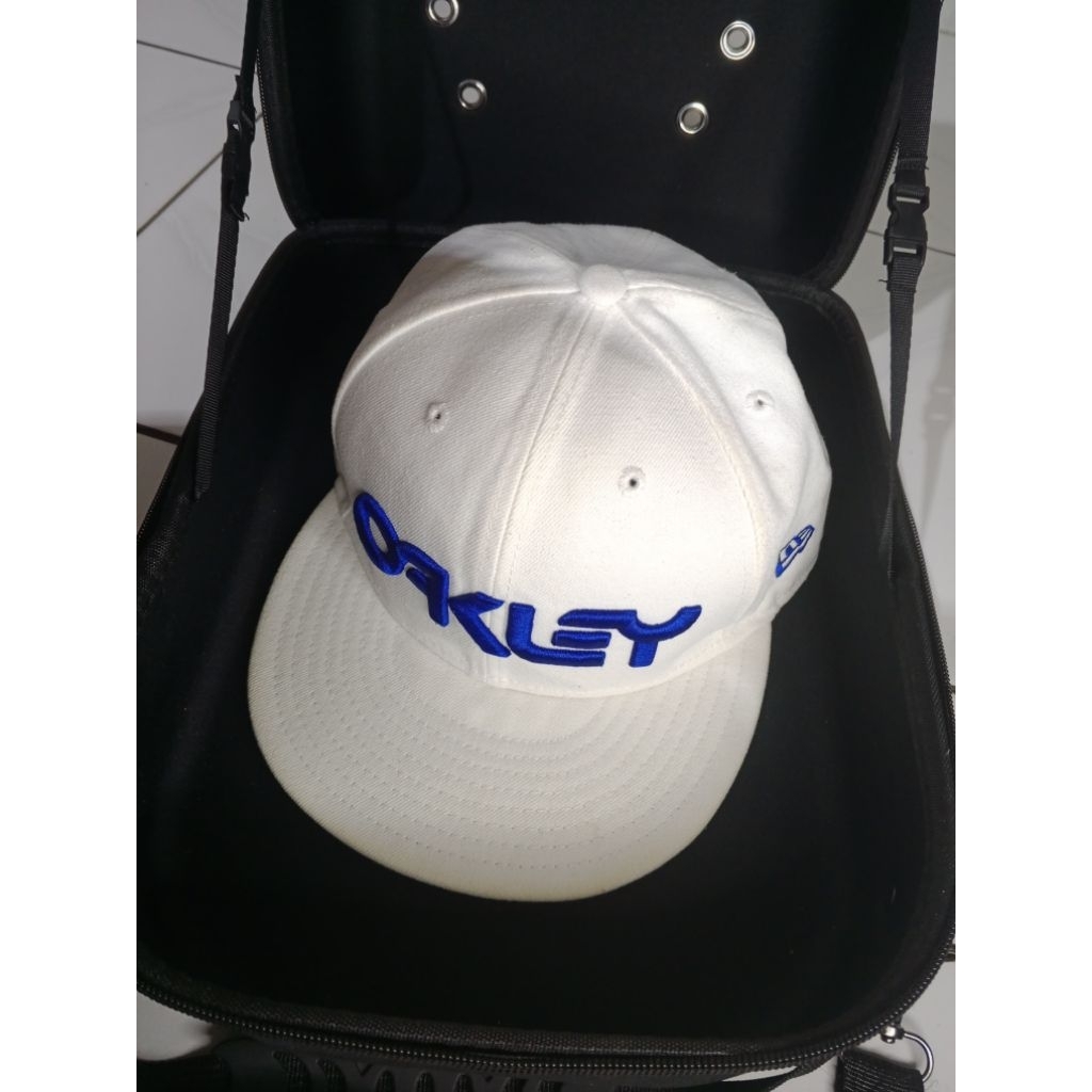 new era x oakley original