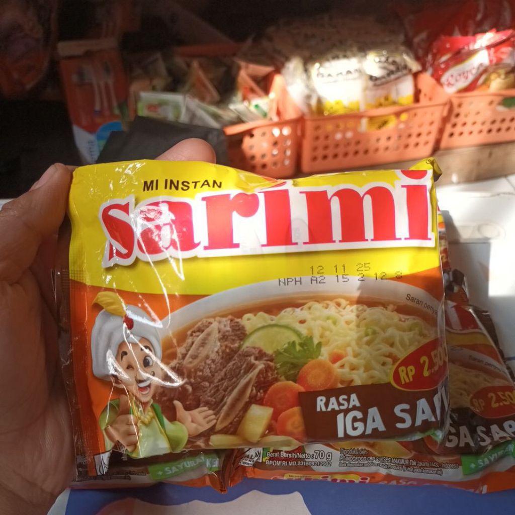 

Sarimi iga mie instan kuah 1 pcs
