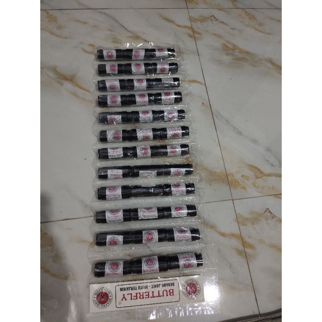 Benang Jahit Butterfly Hitam Besar Renceng isi 36