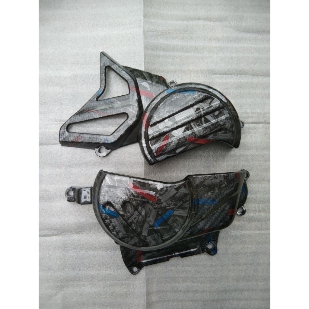 Tutup pelindung blok mesin crf150 Carbon Celup Motif Bluered cover mesin samping crf 1501, side engi