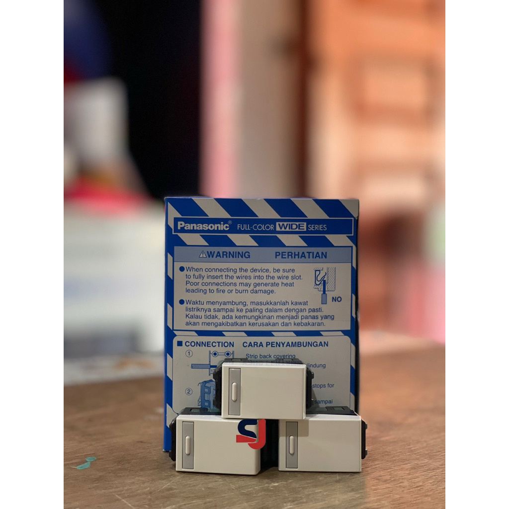 SAKLAR TUNGGAL PANASONIC / SAKLAR PANASONIC WEJ5531