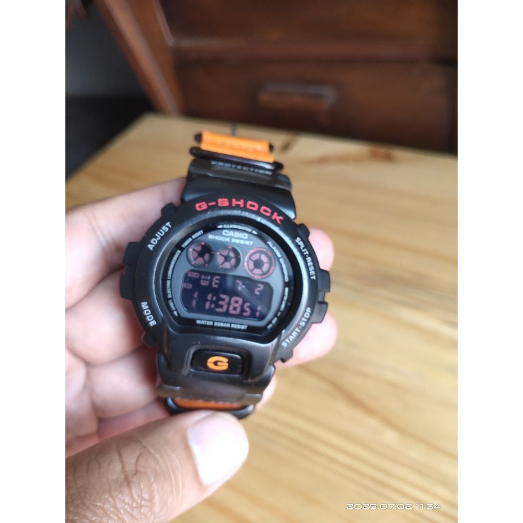 casio g shock dw.6900ms