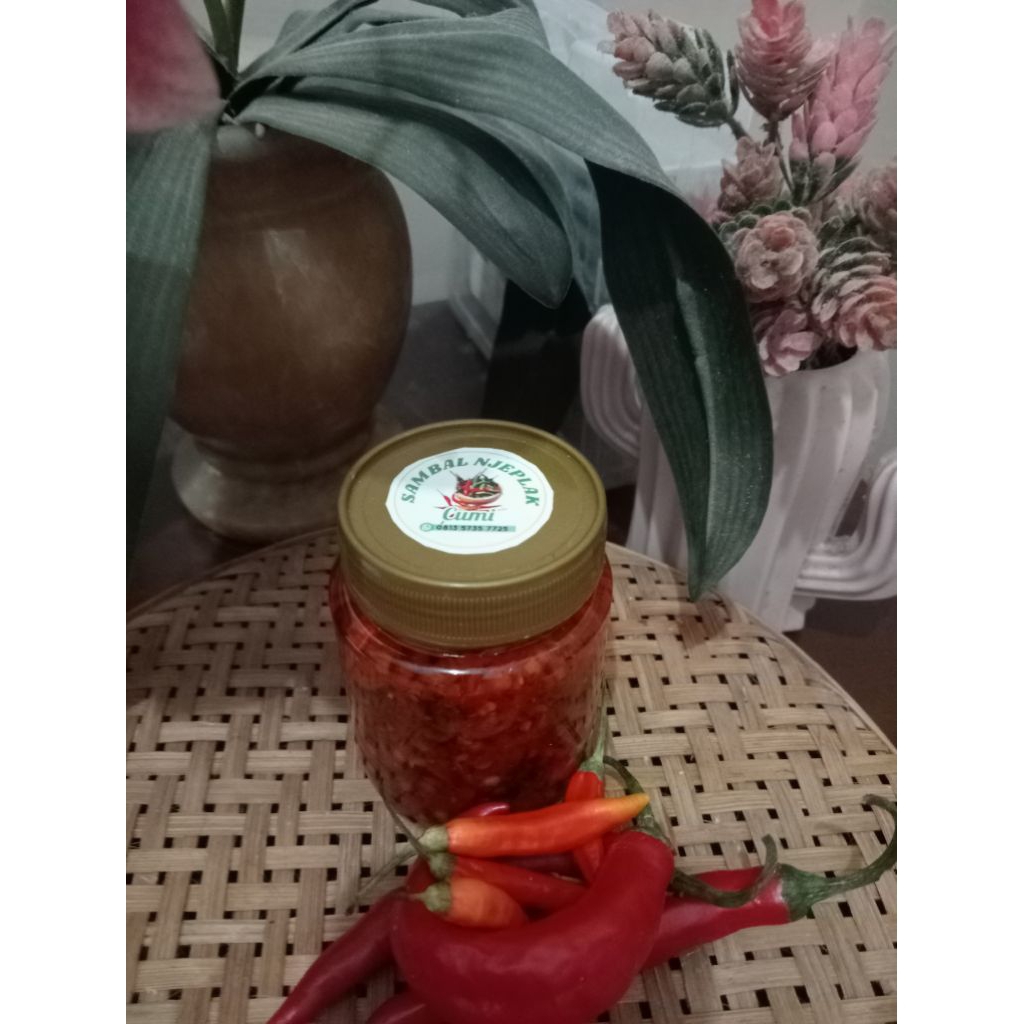 

SAMBAL CUMI PEDAS JEPLAK NAMPOL