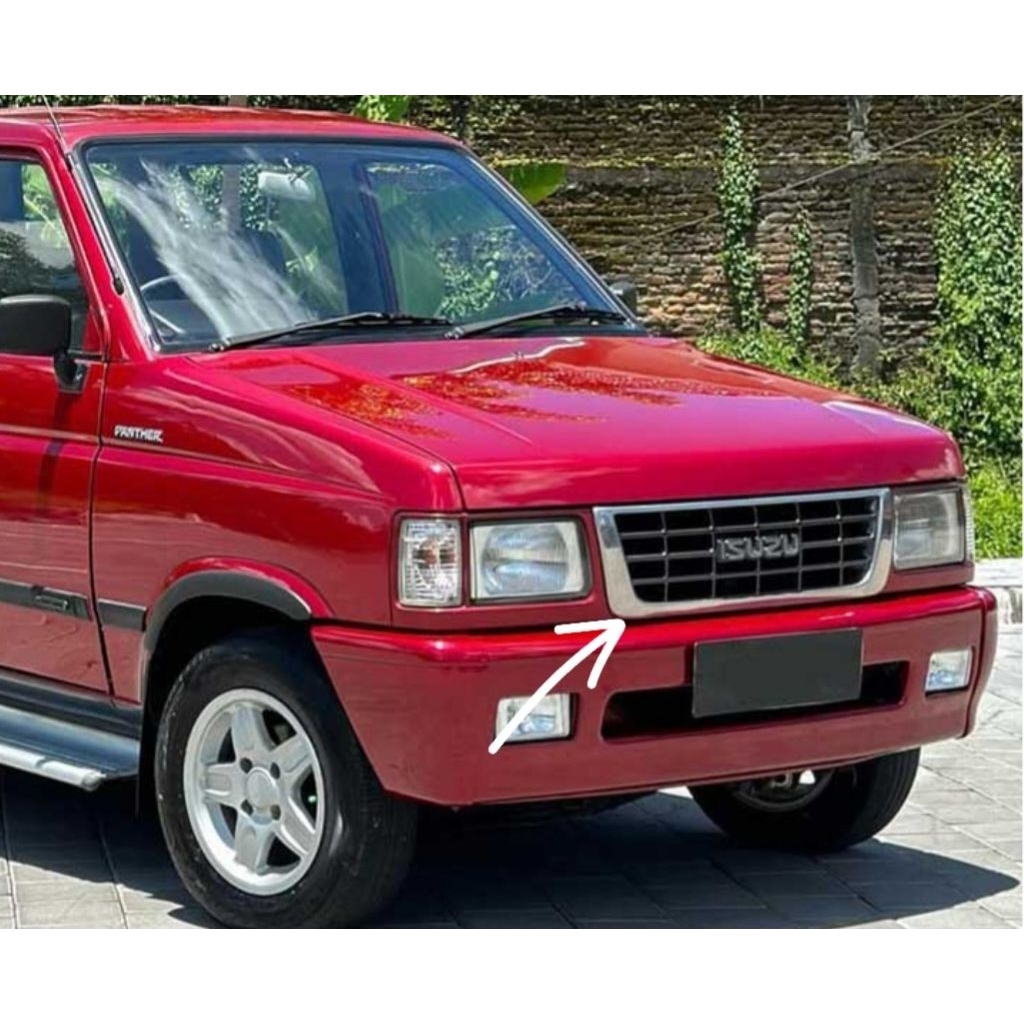 Grill Radiator Crum Tengah Isuzu Panther Hi Grade Hi Sporty 100% Original