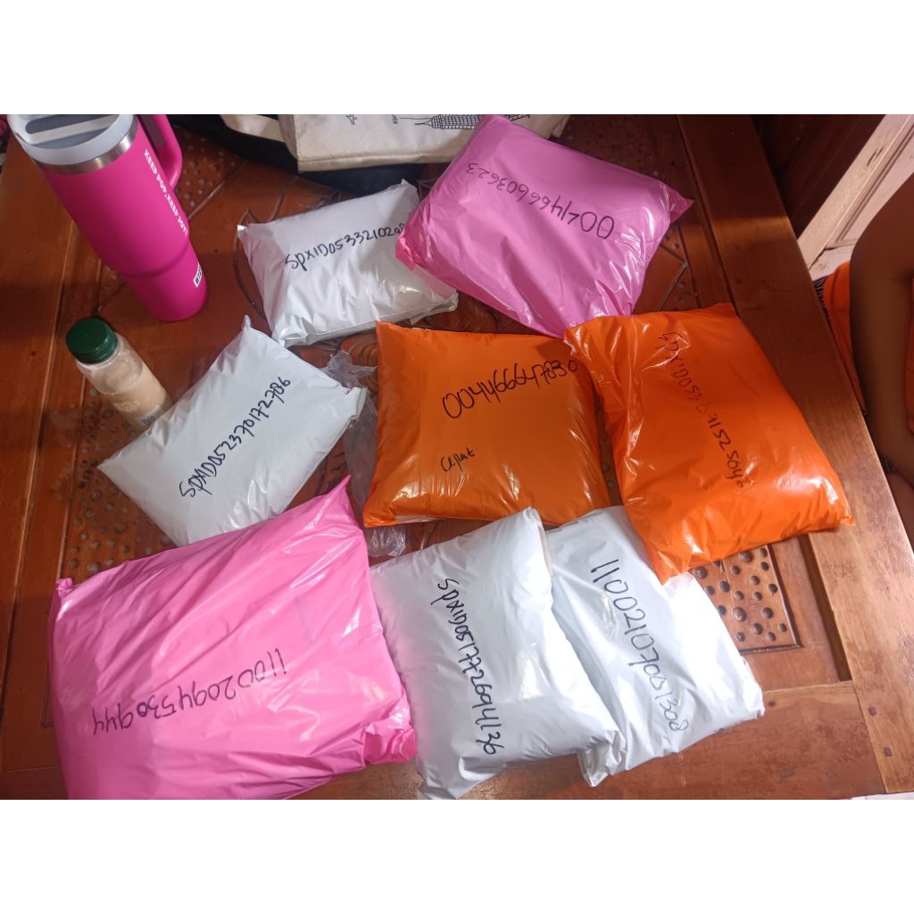 KAOS KERAH OLAHRAGA / BAJU KERAH OLAHRAGA / KAOS OLAHRAGA PRIA WANITA