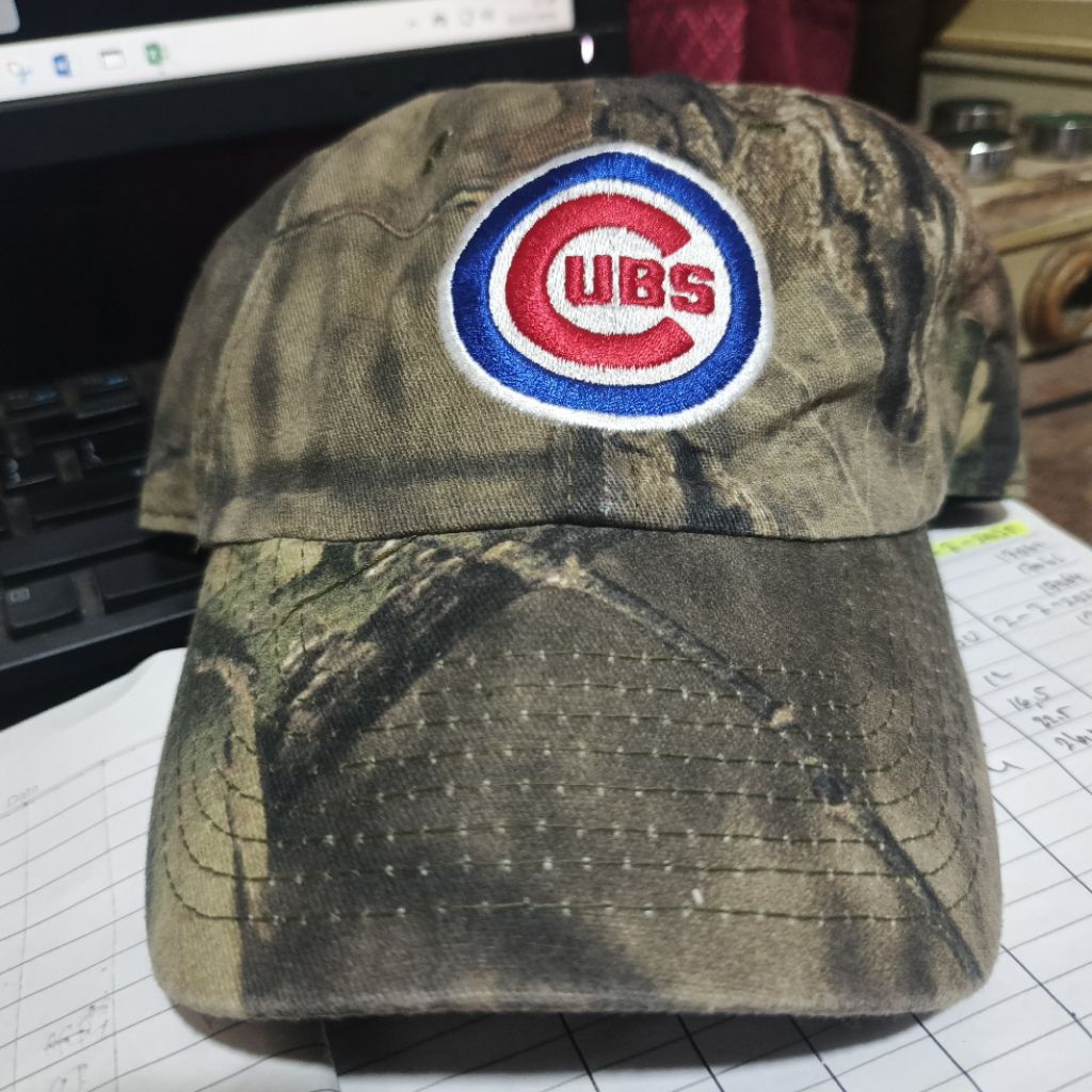 TOPI CAPS REALTREE CHICAGO CUBS BRAND FAN FOVORITE COLABS MLB