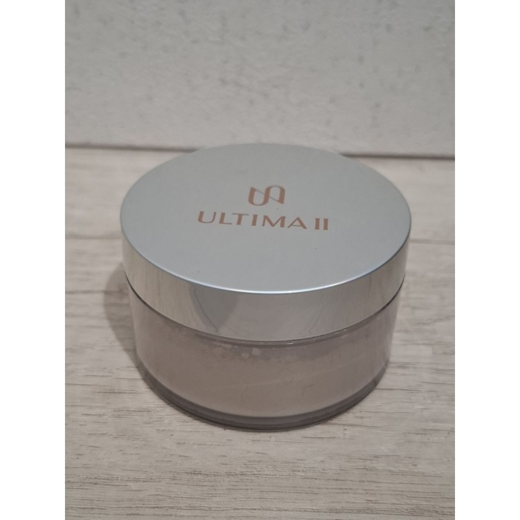 (Preloved) ULTIMA II Delicate Translucent Face Powder With Moisturizer 24 gr