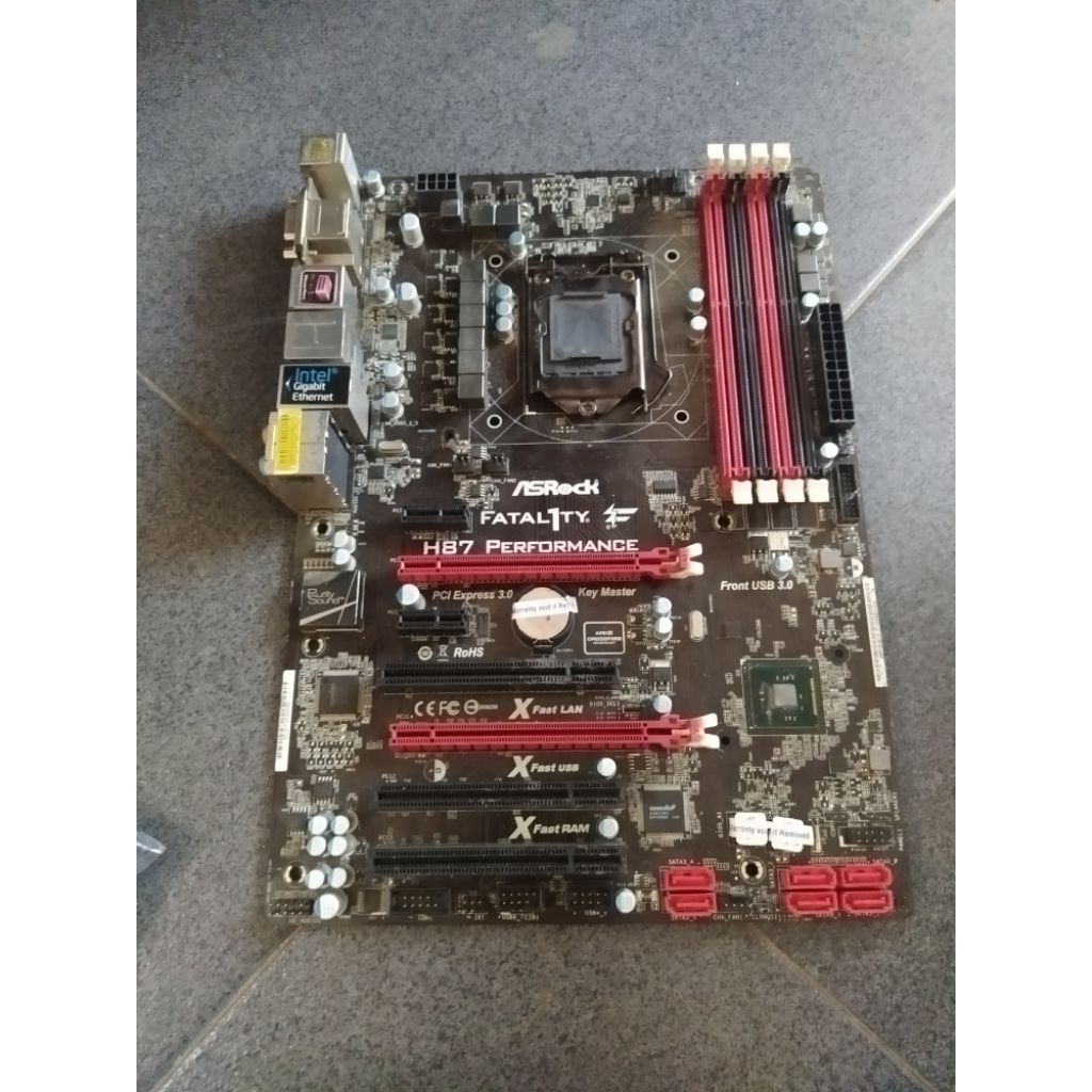 Mobo Asrock Fatality H87