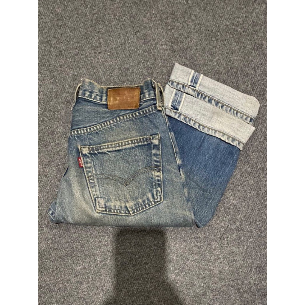 (booked) levi’s selvedge
