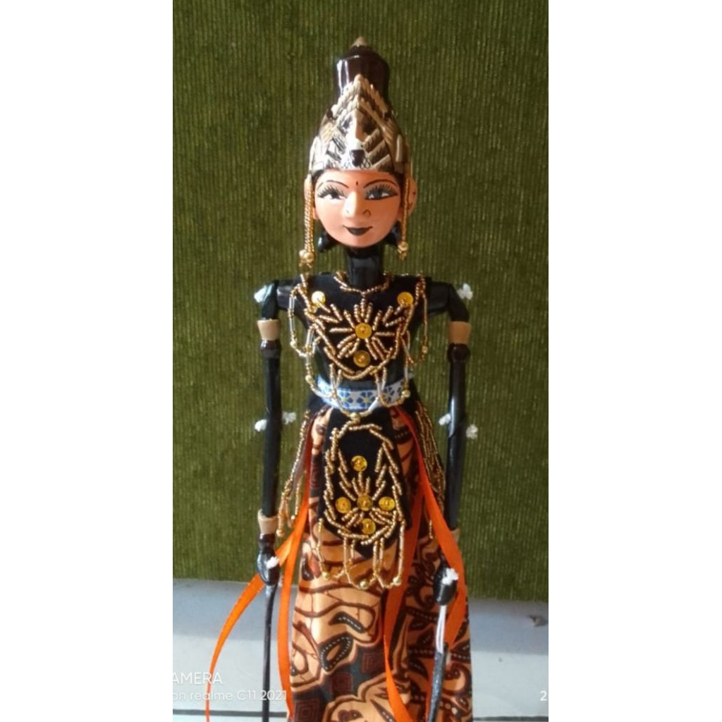 wayang golek batara kresna
