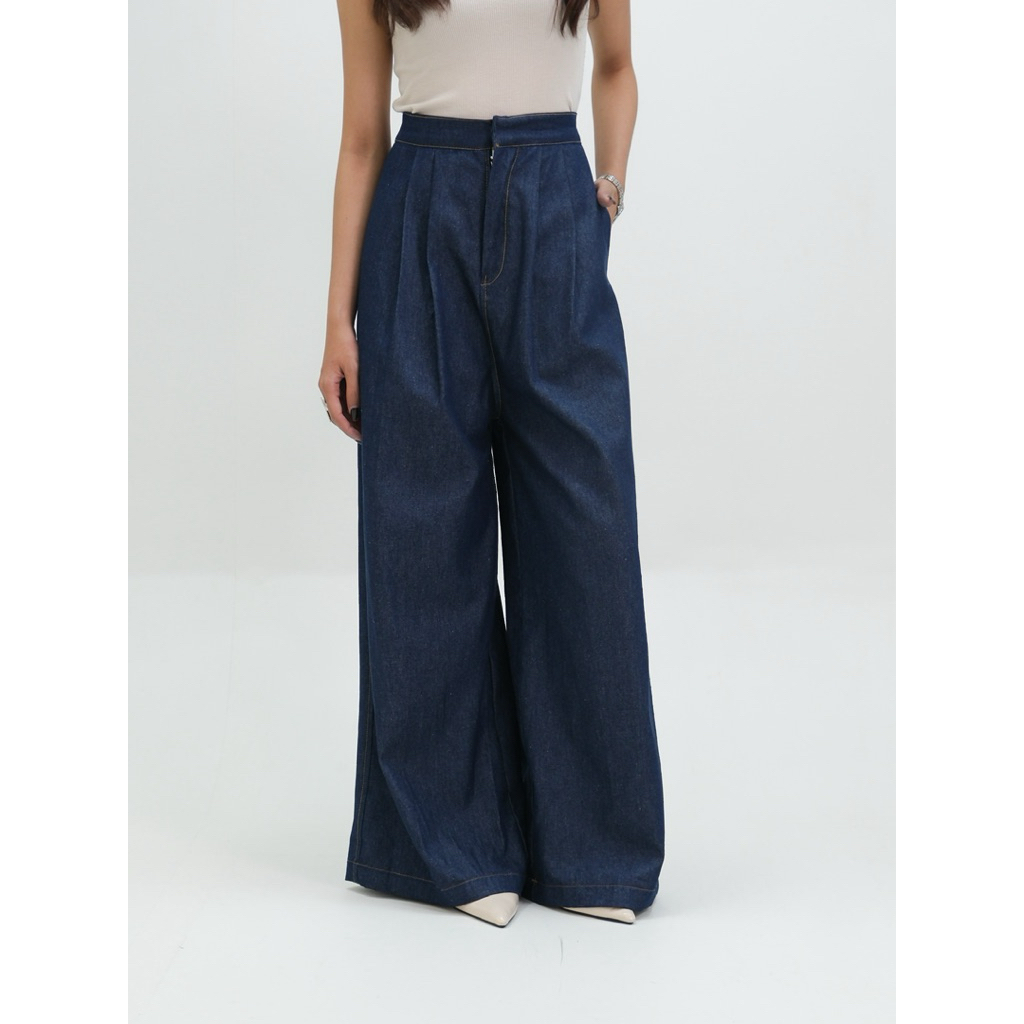 PUFF IT UP - Highwaisted Denim Cullotes / Denim Pants / Kulot Denim / Celana Denim