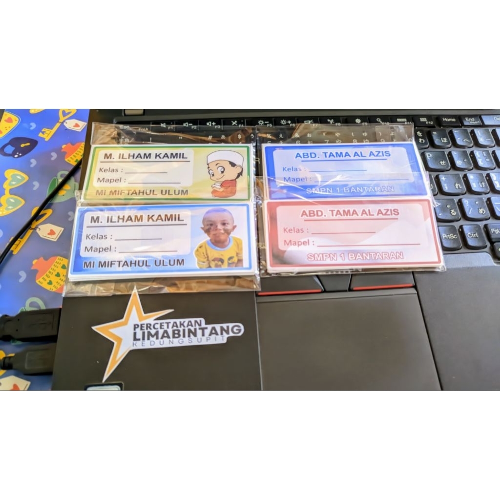 

Stiker Label Nama Buku