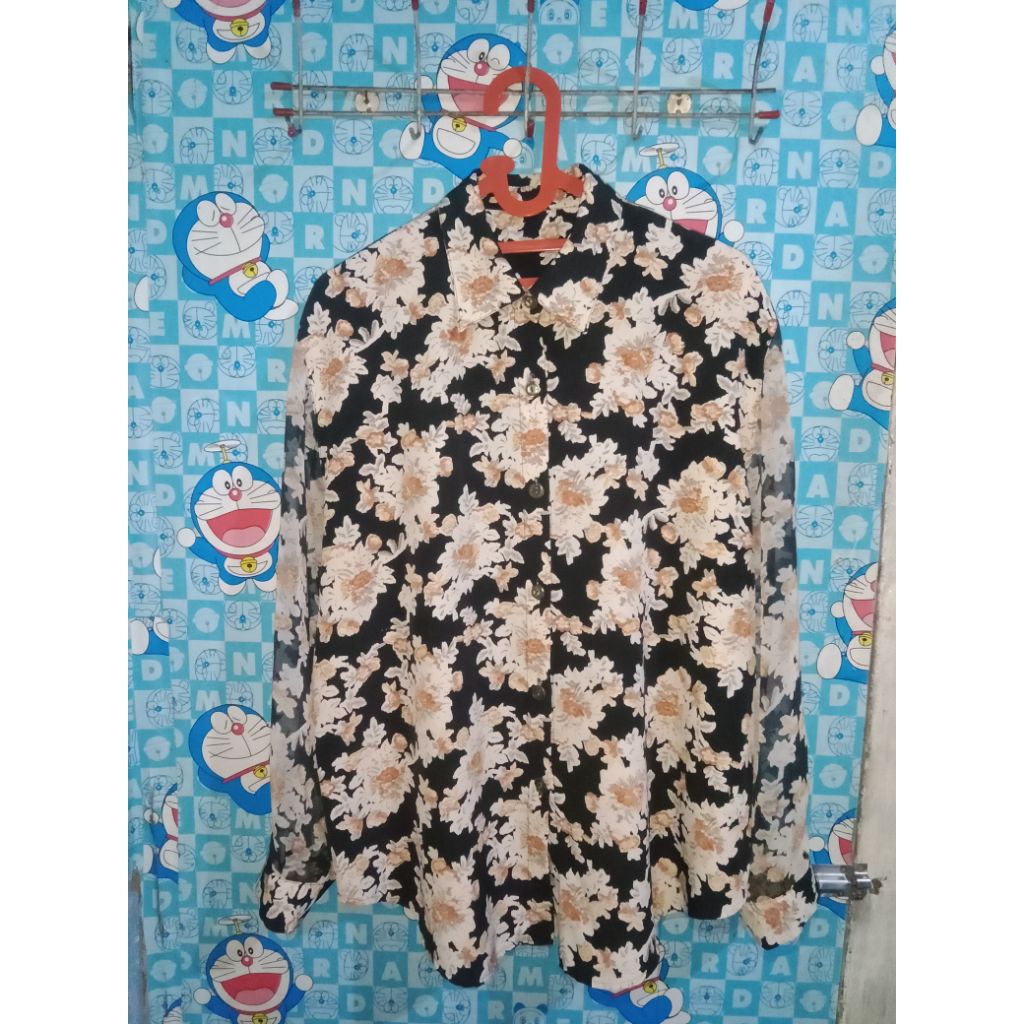 kemeja motif vintage