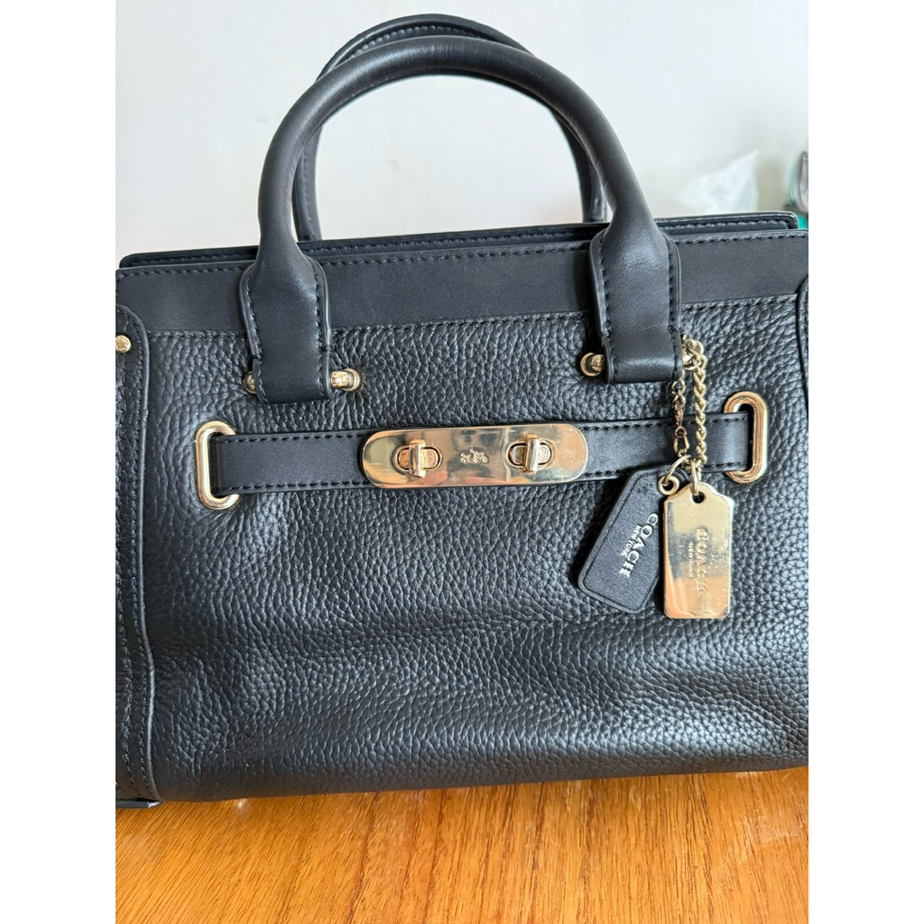 coach swagger preloved