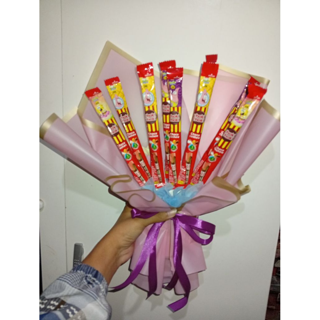 

BUKET WISUDA/ ULANG TAHUN SNACK COKI COKI