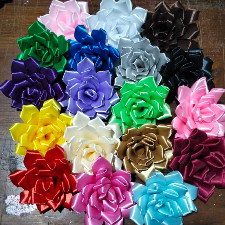 

Bunga Pita Satin 2,5cm / Pcs (Diameter = 10cm)