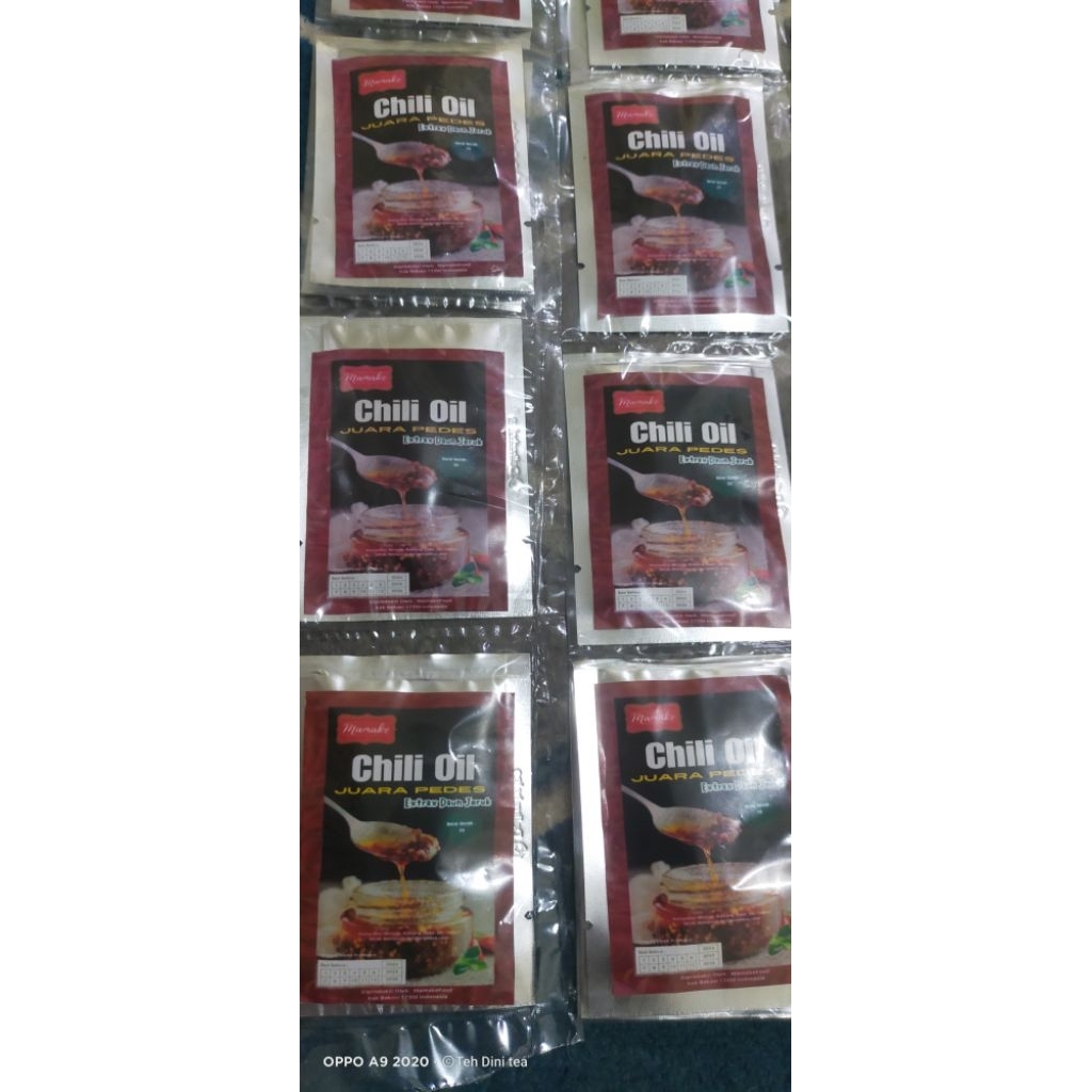 

Chili Oil Sachet pedas/Minyak cabe ebi daun jeruk